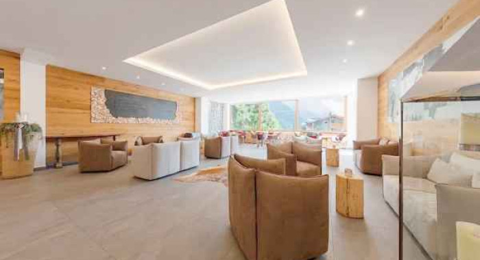 Hotel Cristiania, Madonna Di Campiglio ski chalet, image 3